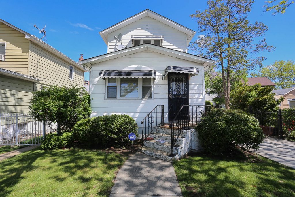 Single Family Homes for Sale in Queens