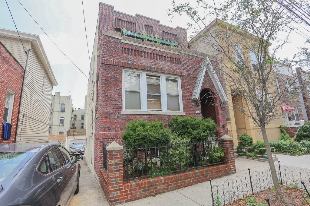 Just Sold_2 Family Home in Astoria