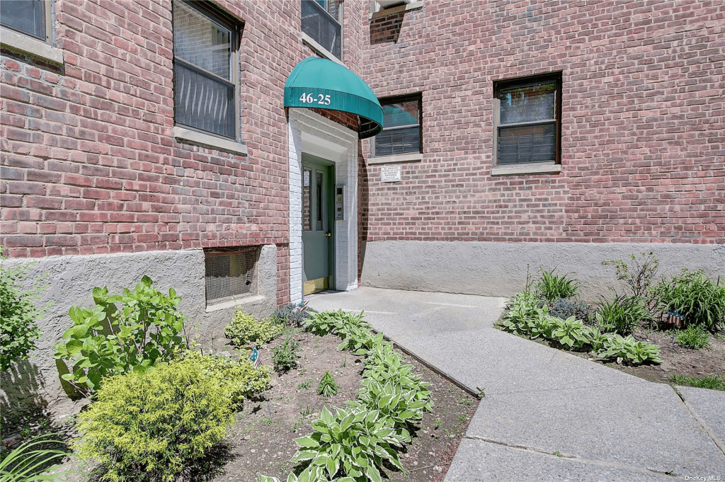 JUST SOLD 1bedroom coop in Bayside, sold in 38 days in good